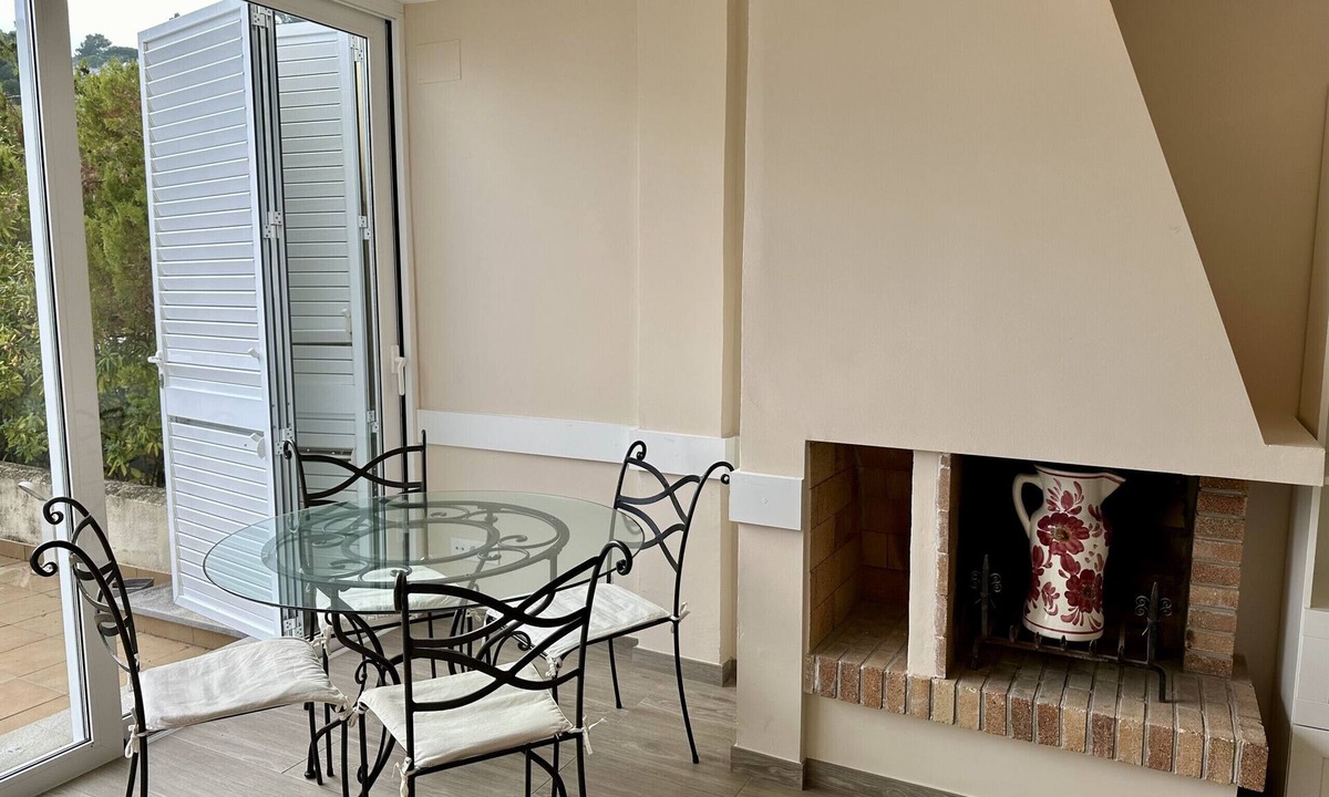 Begur Apartment | Apartment 4 PAX on the seafront (PAR 2H 333)