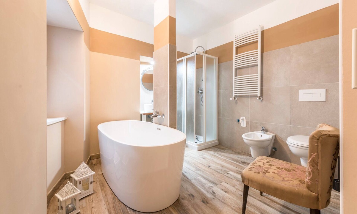 Canale di Tenno Apartment | Apartment Agriturismo "Al Gallo Nero Miele" near Lake Garda with Mountain View & Terrace