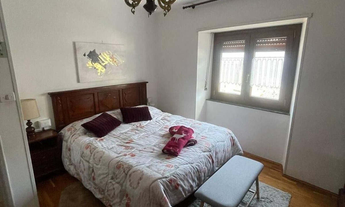 Chatillon Apartment | Apartment 'Casa Zio Zeffy' with Mountain View, Shared Garden and Wi-Fi