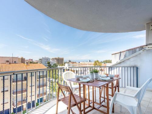 Santa Margarida Apartment | Apartment Nuvol Blau-2 by Interhome