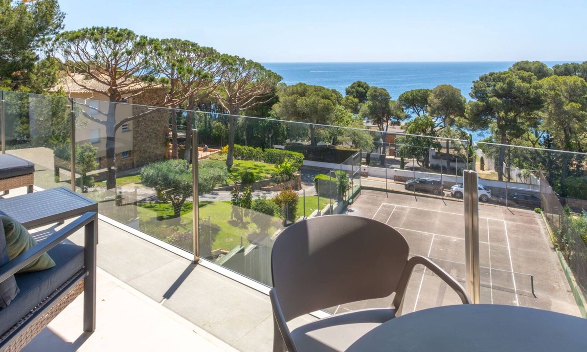 Calella de Palafrugell Apartment | Areca Oceanview Retreat – Calella de Palafrugell