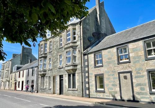Lochgilphead Apartment | Arran View