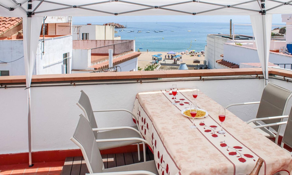 Tossa de Mar Apartment | Awesome apartment in Tossa de Mar with WiFi