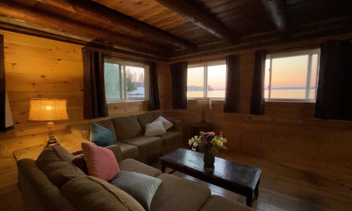 Rosedale Cottage | Balsam Lake Villa Cottages: 3-Bedroom Cottage #10