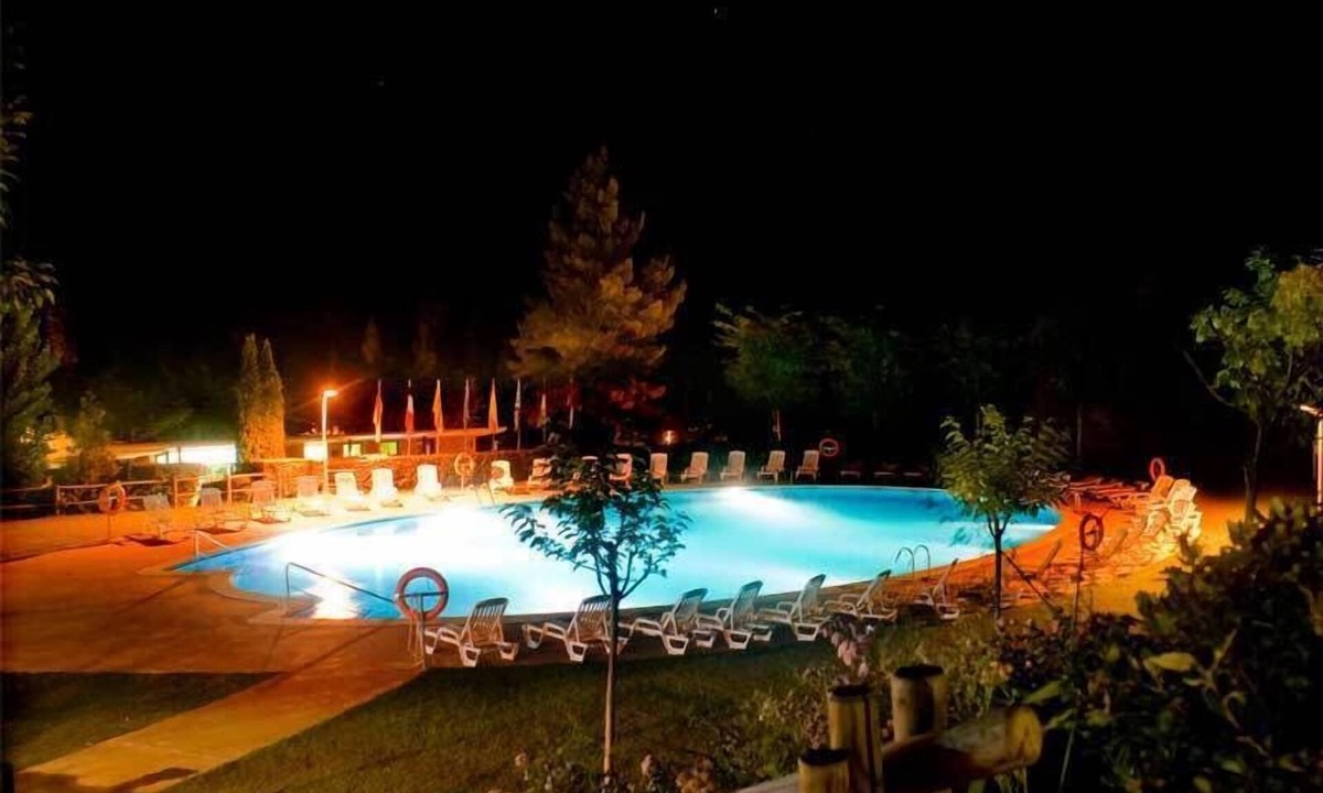 Albanya RV Rental | Bassegoda Park Campsite