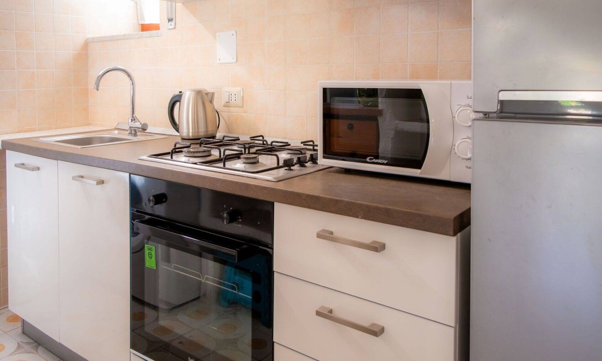 Villaggio Piras Apartment | Beautiful apartment for 4 people with A/C, TV, patio and pets allowed