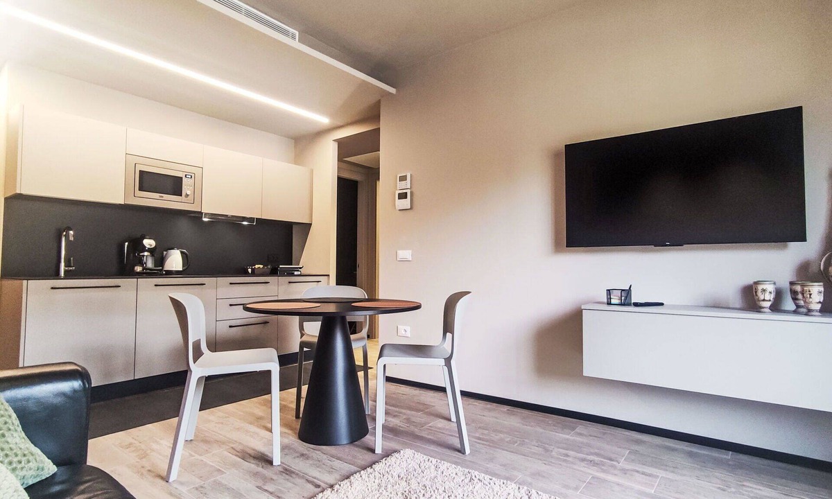 Arco Apartment | Beautiful apartment for 3 people with WIFI, A/C, TV and patio