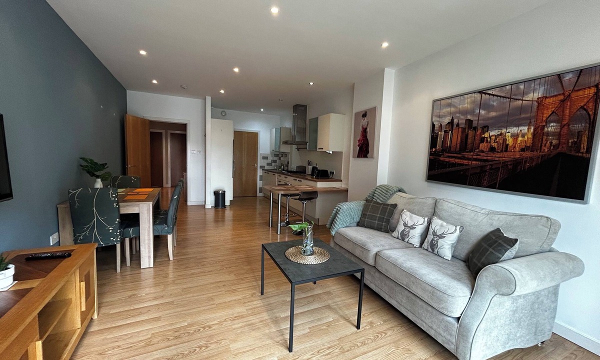 Partick Apartment | Beautiful apartment in westend