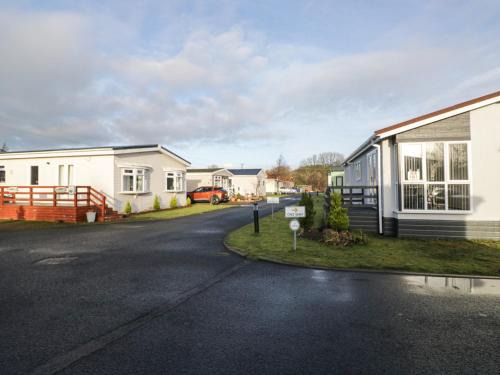 Denny House | Beechtree Timber Lodge 69A