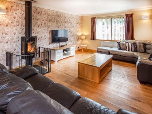 Conon Bridge House | Beinn View House
