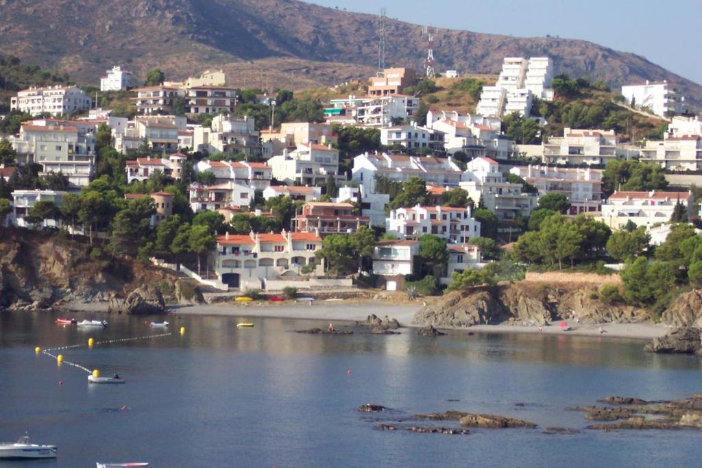 Llanca Villa | Bellamar B