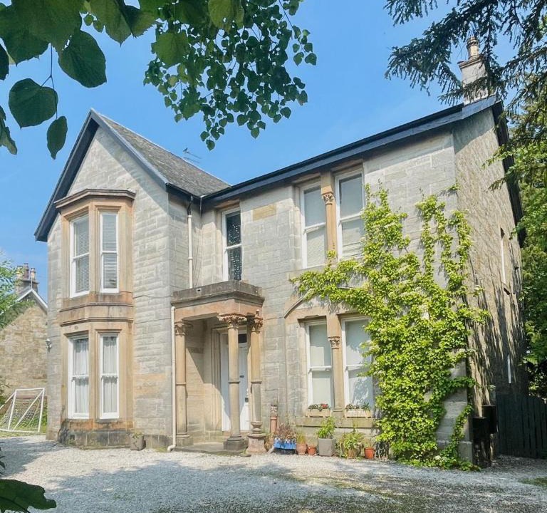 Bishopton Apartment | Bishopton Apartment, near Glasgow