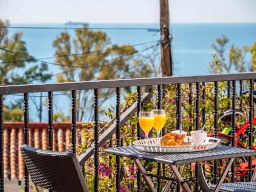 Pedregalejo Playa Apartment | BLUE SEA - houses with terrace