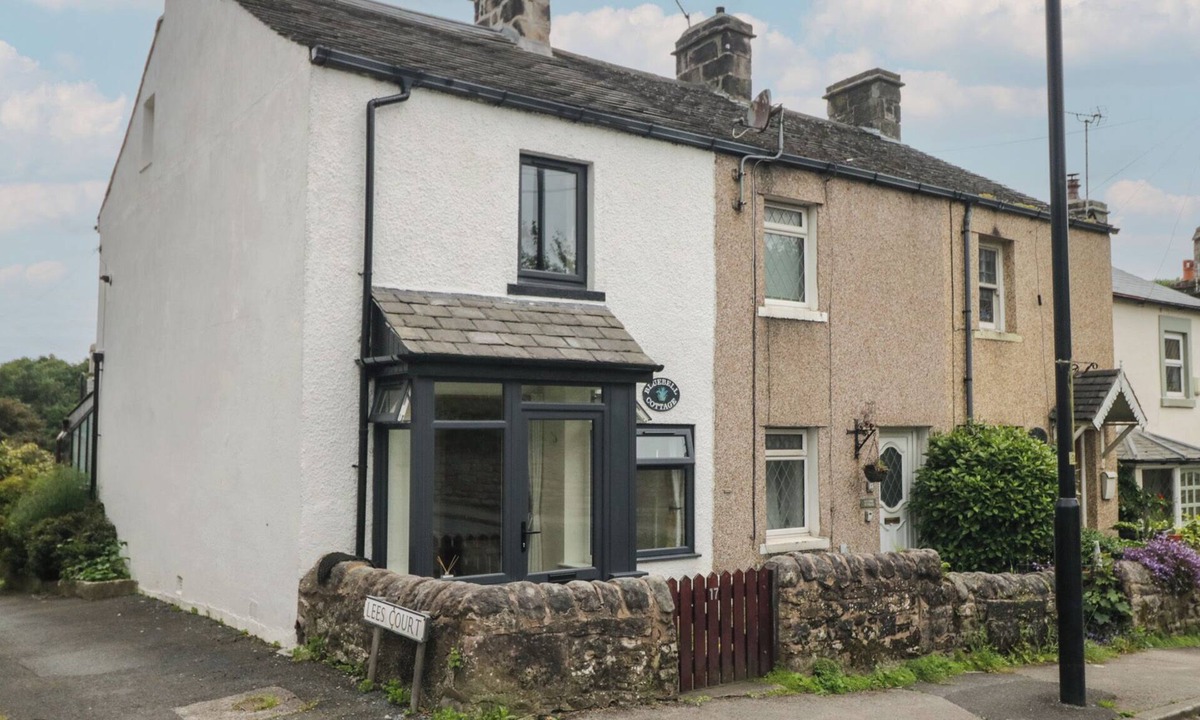 Heysham Cottage | BLUEBELL COTTAGE, pet friendly, with open fire in Heysham
