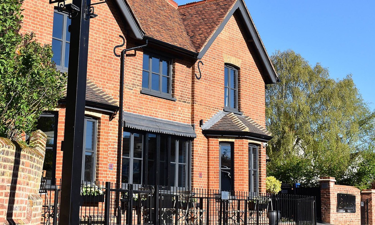 Pattiswick House | Booking Urban at Stisted
