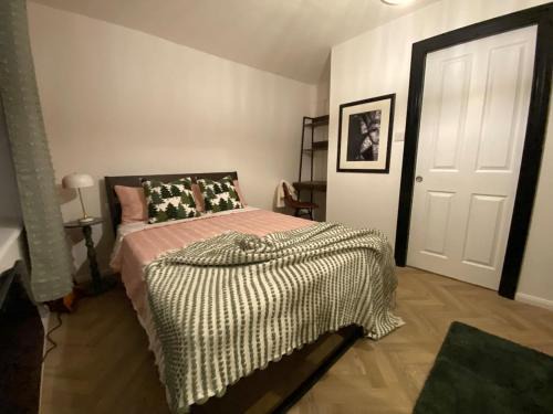 St Albans Apartment | Boutique 1 bed flat in Central St Albans Near Cathedral
