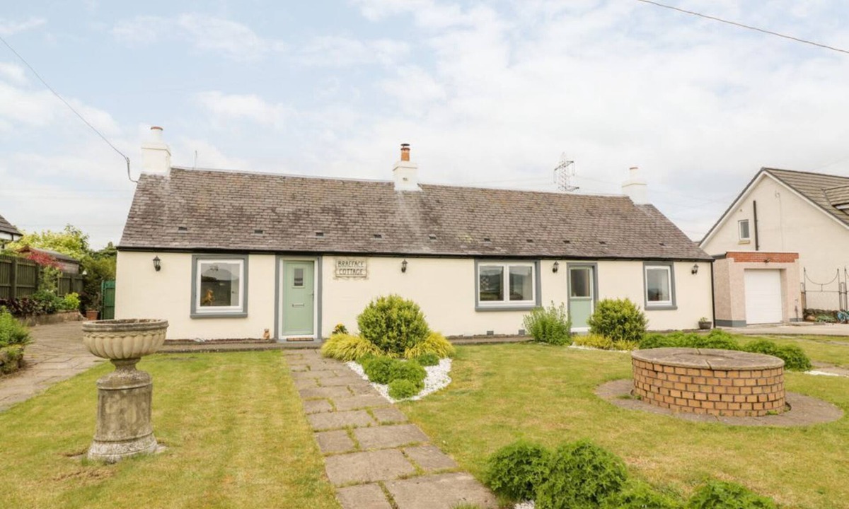 Banknock Cottage | Braeface Cottage, Bonnybridge.
