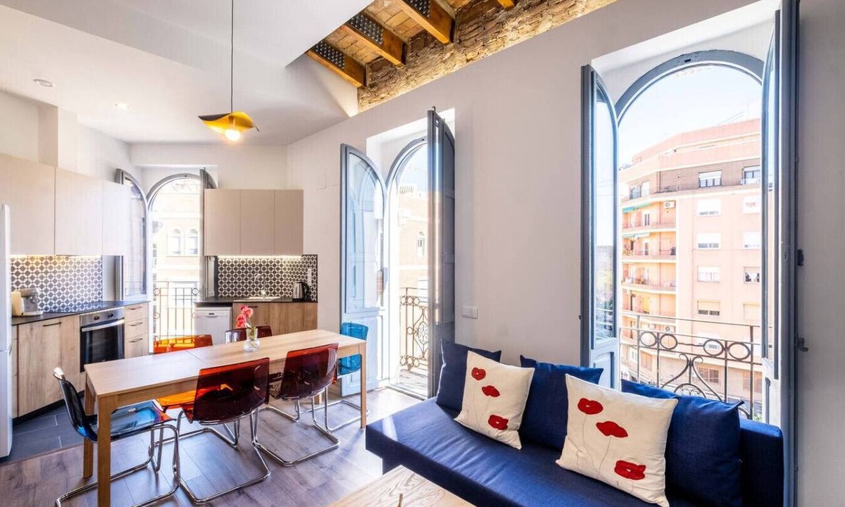 Morvedre Apartment | Bright House with Warm and Friendly Vibes