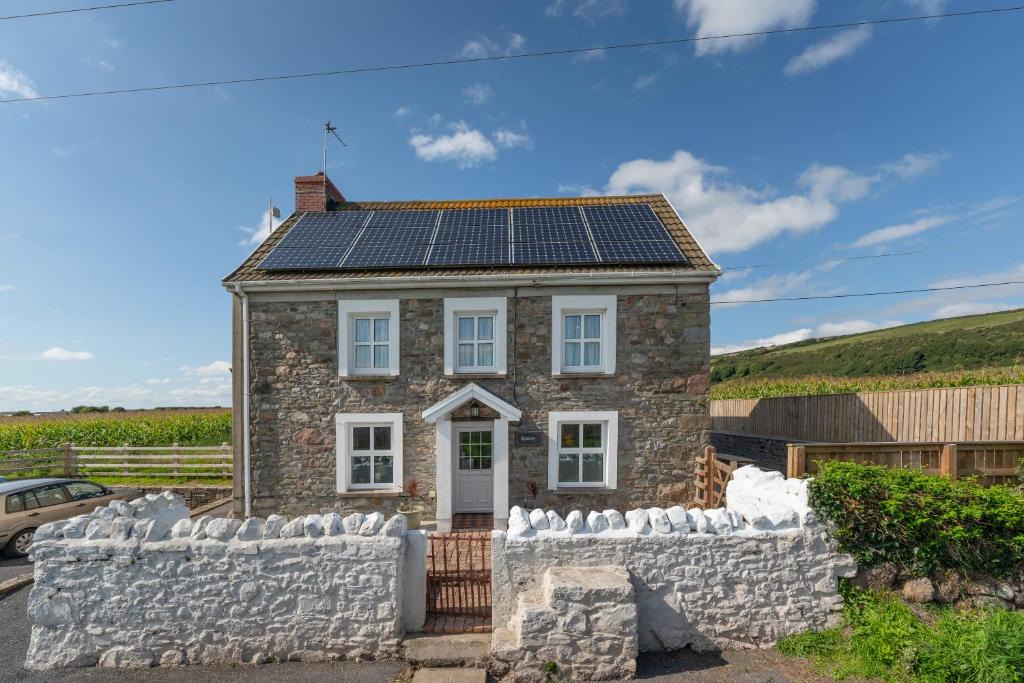 Kidwelly House | Bryntowy