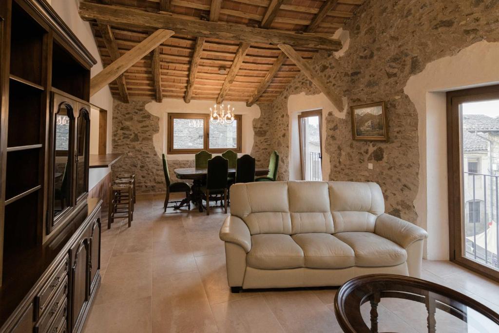 La Vall d'en Bas Apartment | Can Calet Apartaments Turístics