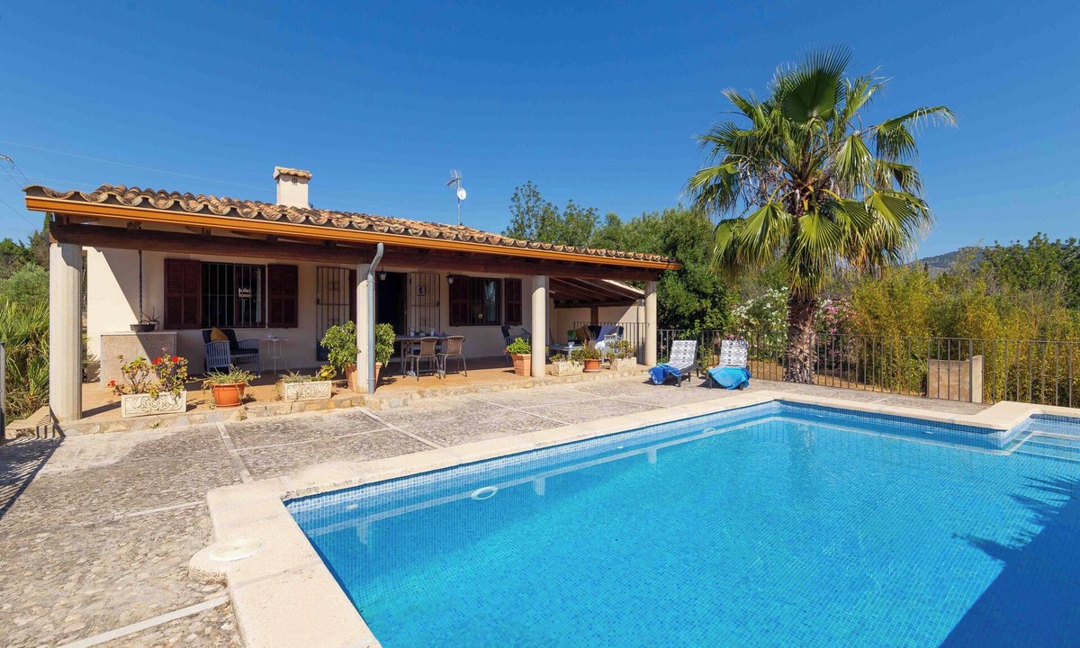 Moscari Villa | Can Gallu. Villa Adults Only with private pool in Moscari.