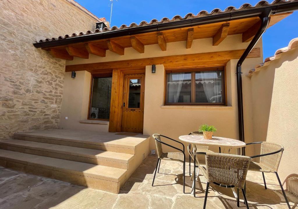Valderrobres House | Casa Dunia