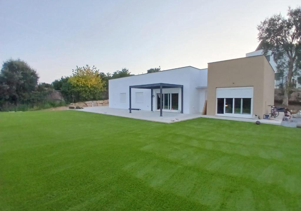 Vilobi d'Onyar House | Casa nueva junto al aeropuerto Girona y Costa Brava