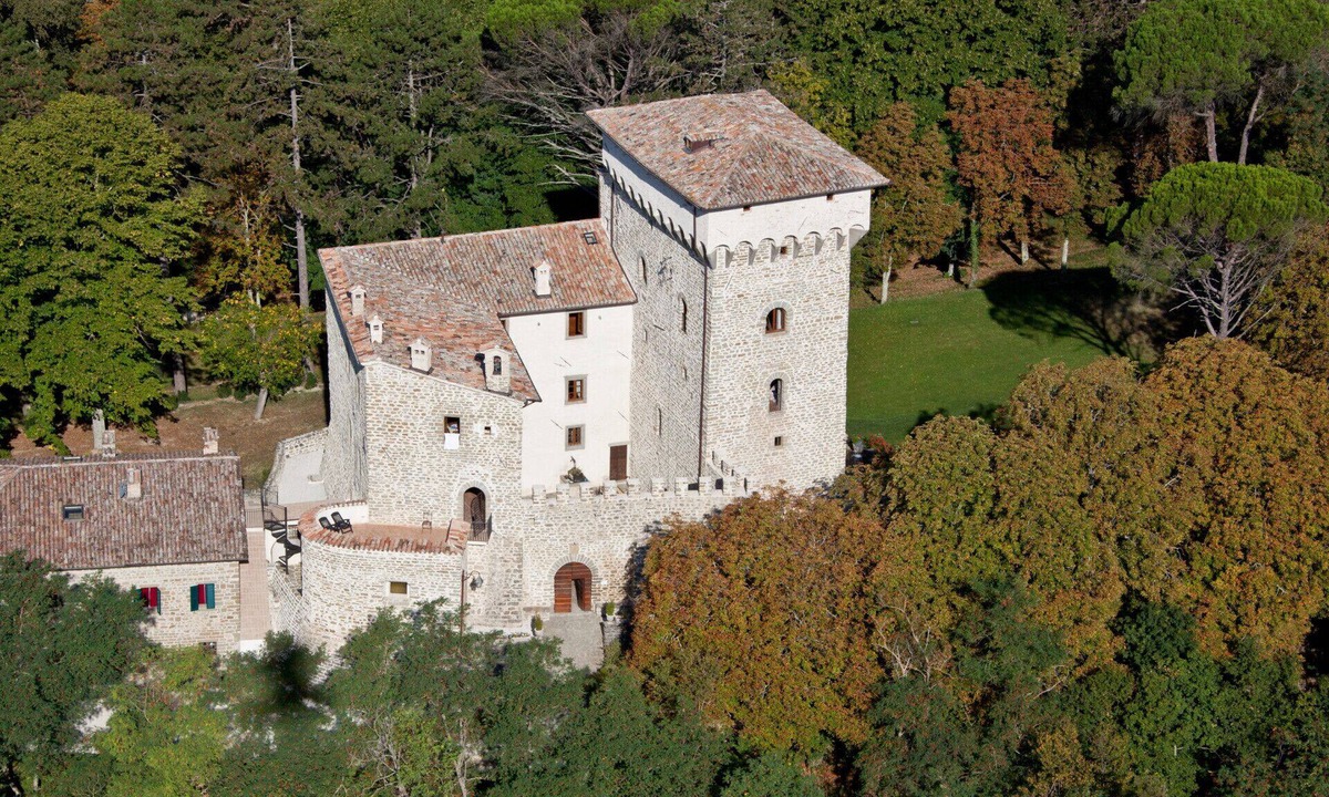 Monteluiano Villa | Castello degli Arcieri - Homelike Villas
