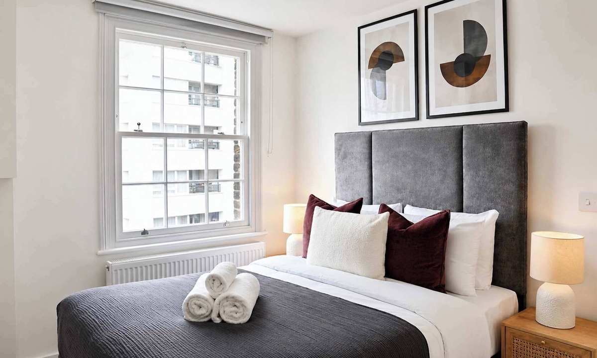St Luke's Apartment | Central 1BR - City, Barbican & Islington