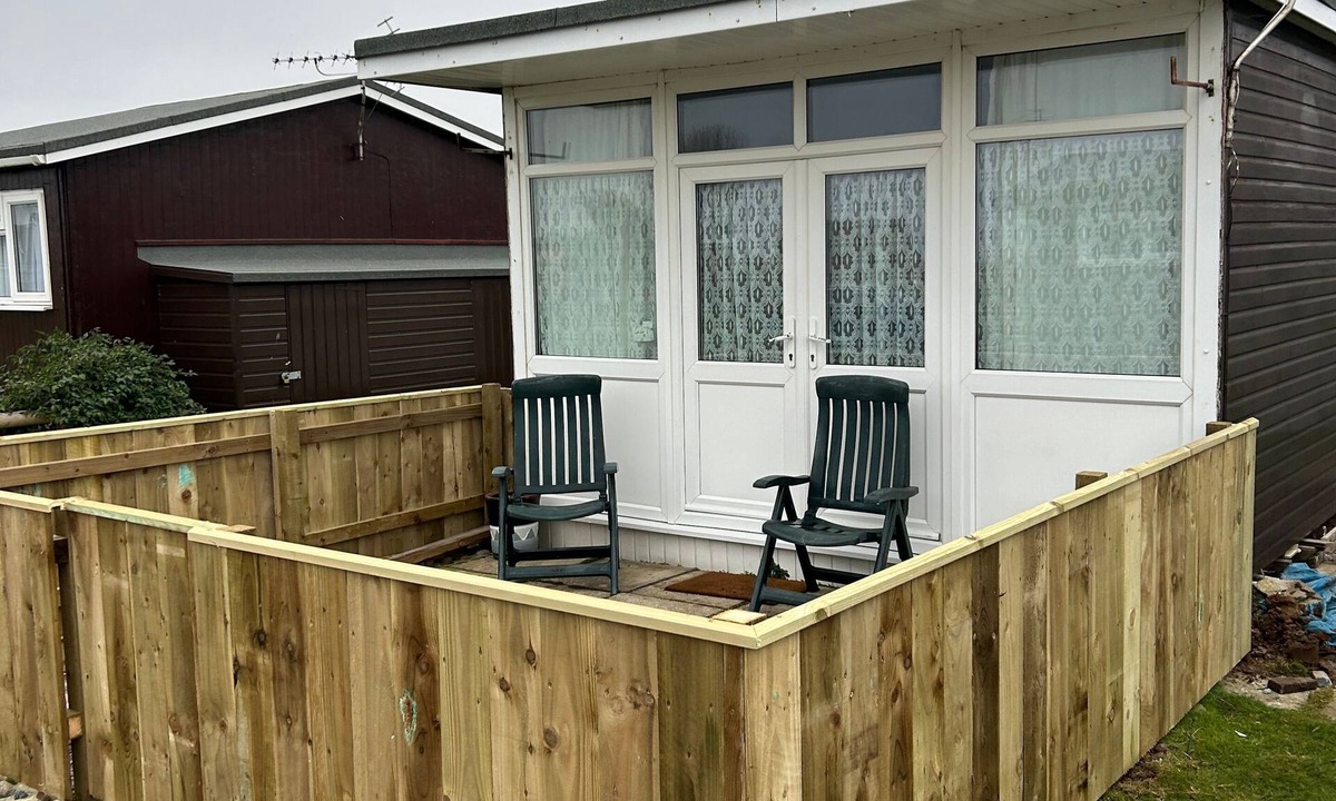 Withernsea Ski Chalet | Chalet Rik Couples Retreat in East Riding of Yorkshire