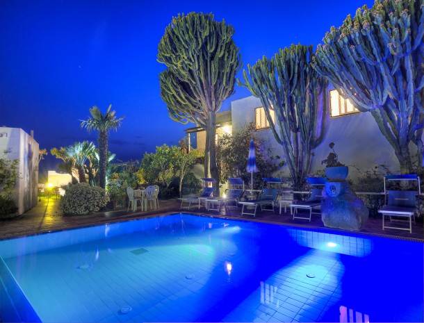 Forio Other | Chambre d'Hôtes ∙ 4 bedrooms ∙ 16 guests
