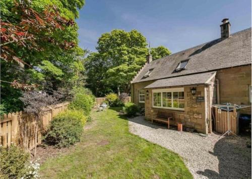 Carberry House | Charming 3/4 bedroom semi-detached cottage.