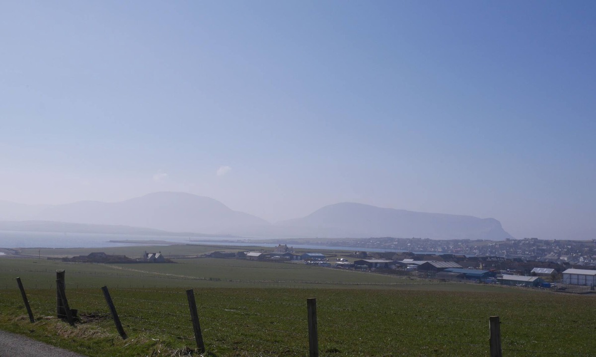 Stromness House | Charming 3 bedroom family home close to Stromness