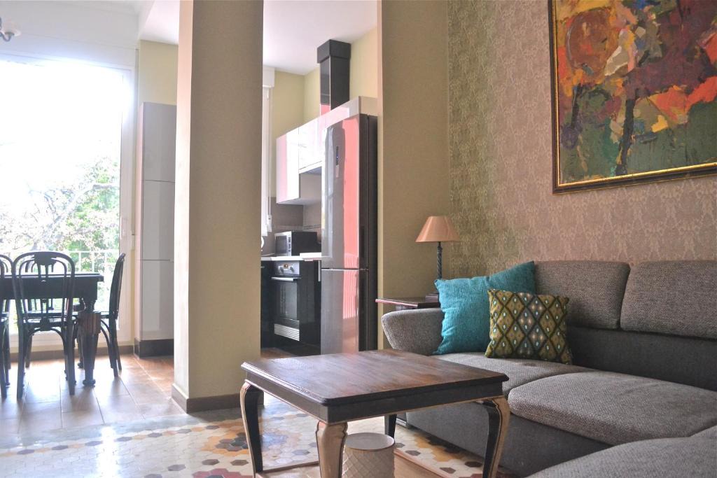 El Botanic Apartment | City centre, Garden view, WiFi