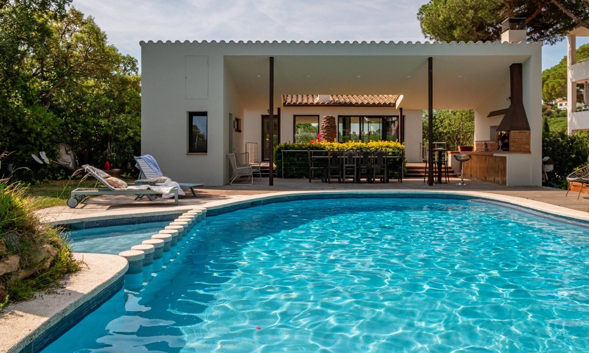 Calella de Palafrugell House | CL-2 Exclusive villa with views and private pool