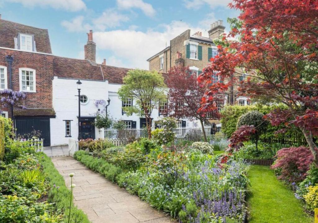 Enfield House | Clarendon Cottage