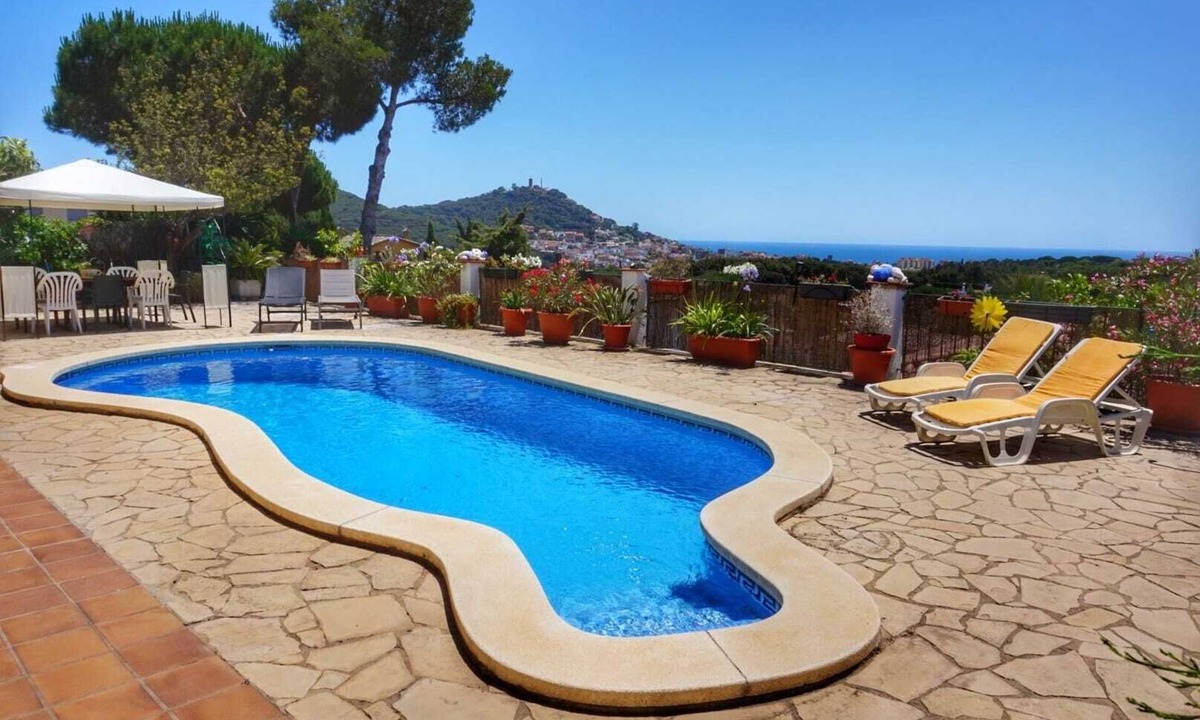 Blanes Villa | Club Villamar - House with spectacular sea views in Blanes
