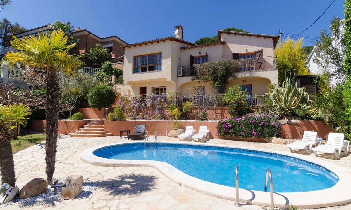 Lloret de Mar Villa | Club Villamar - Nice and cozy villa with private pool and located at less than 4 km from the beac.