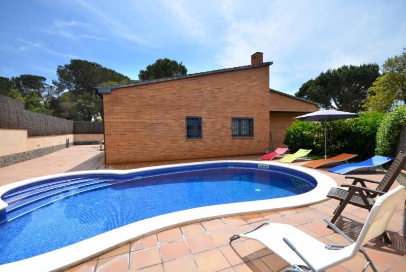 Vidreres Villa | Club Villamar - Ruanda