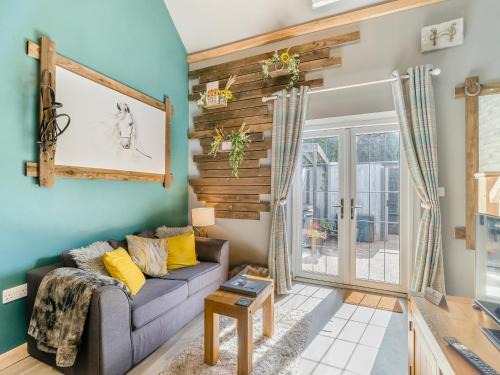 Bisterne House | Coachmans Cottage - Uk50418