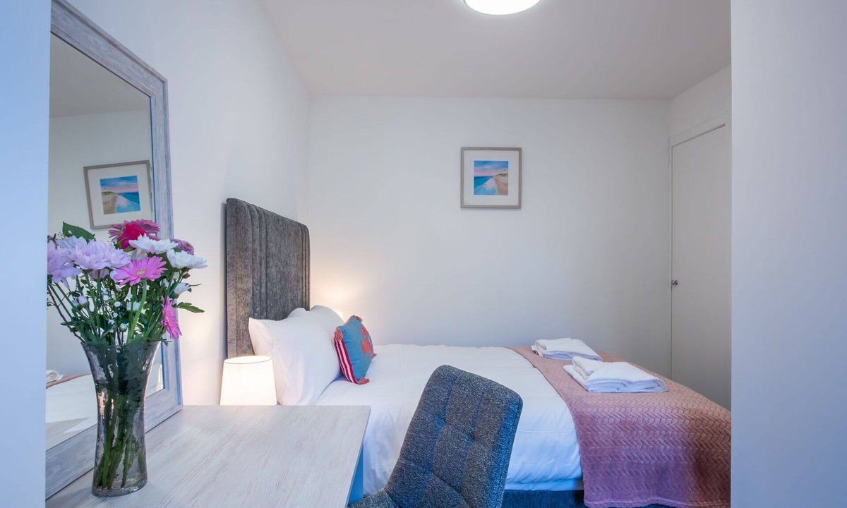 Lossiemouth Apartment | Cosy apartment for 4 guests with WIFI and TV