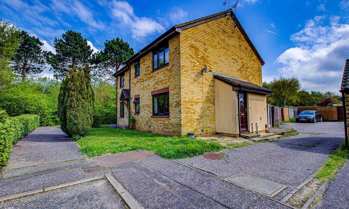 Chelmsford House | Cosy Home in Chelmsford - Pass the Keys