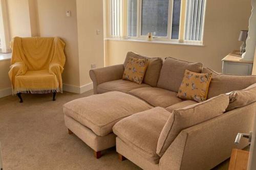 Berwick-upon-Tweed House | Cottage - Sleeps 4 - Pets Ok - Parking - Garden