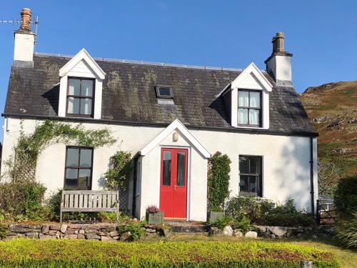 Strathcarron House | Coulags Croft