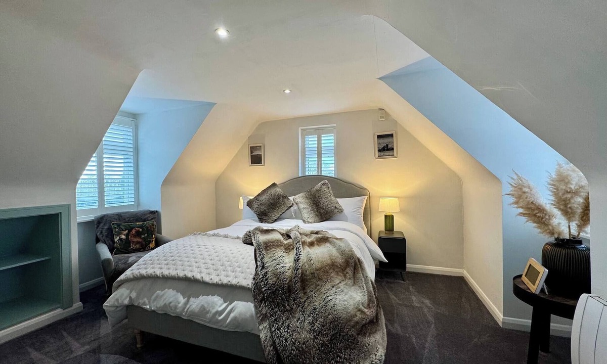 Willesborough House | Countryside Stay - Ashford Outlet & Eurotunnel