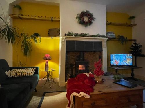 Murthly Villa | Cozy Cairnwell Farm Cottage
