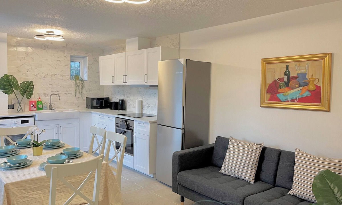 Shadwell House | Delightful 4-bedroom house with garden near Tower Bridge