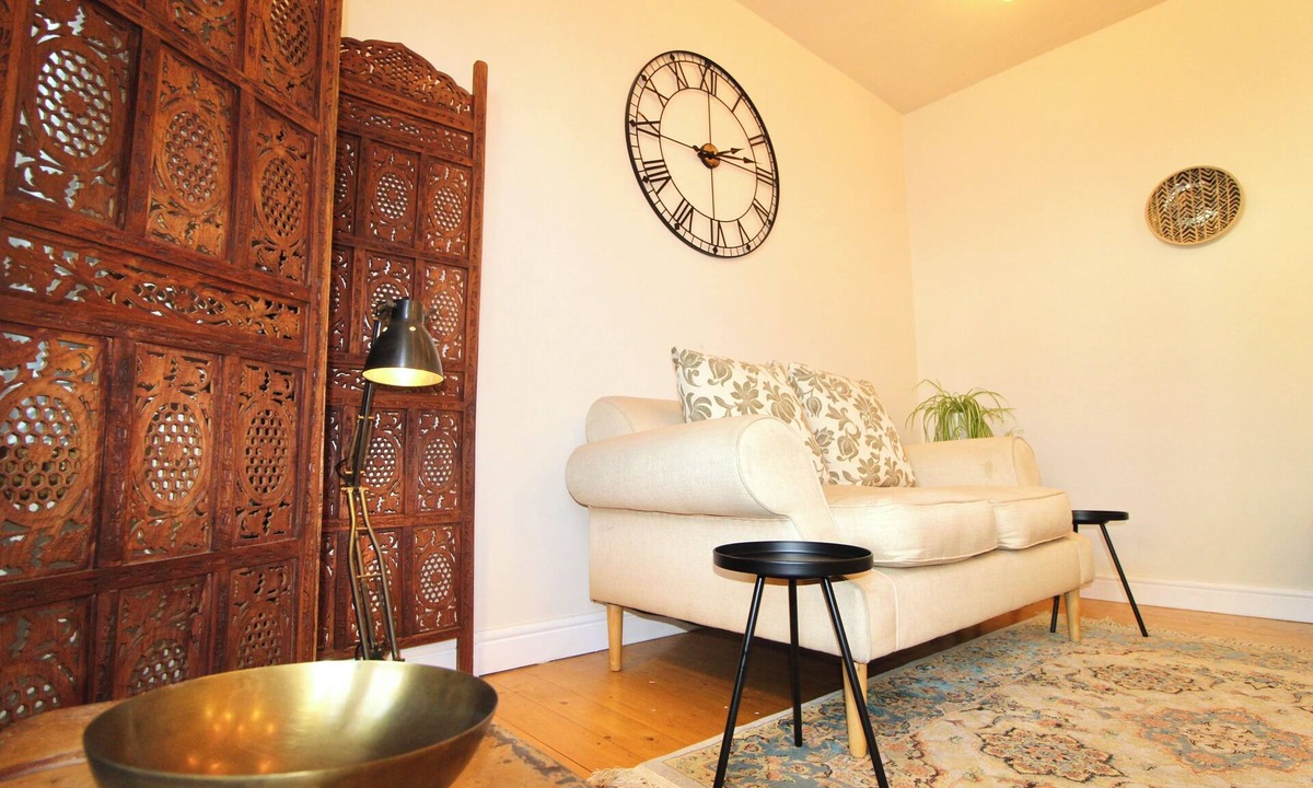 Cann Hall House | Delightful Home in Leytonstone