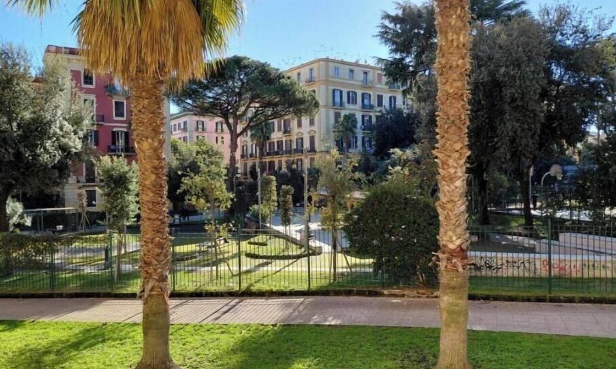 Arenella House | Dopica Suite LT: Triple Room with Private Bathroom