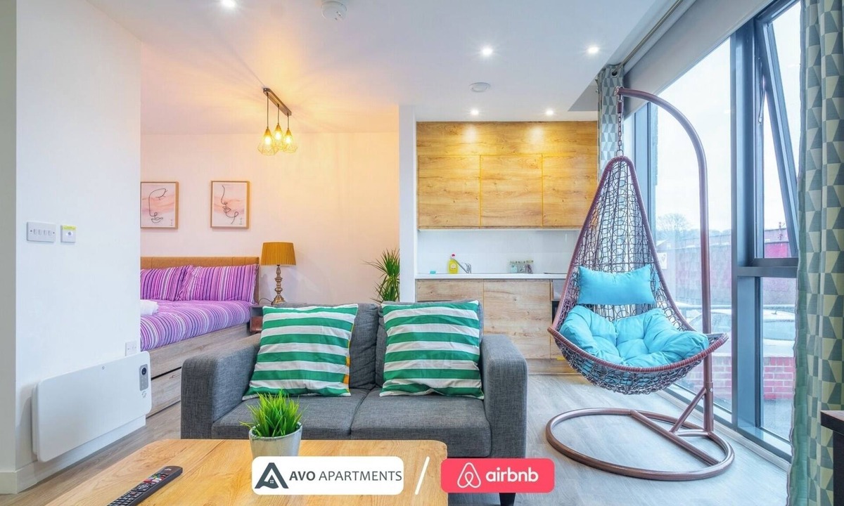 Sheffield Apartment | Eclectic Studio in Central Sheffield – APT 3